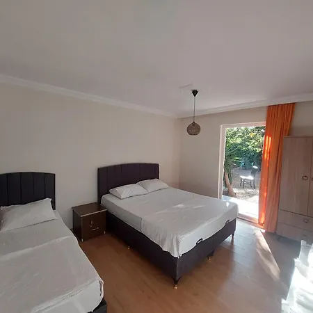 Alojamento de Acomodação e Pequeno-almoço Near Lykia Way Oludeniz Pool
