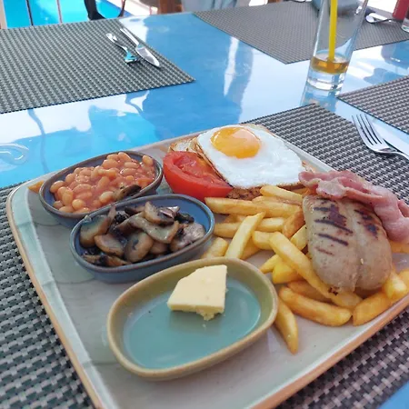 Near Lykia Way Oludeniz Pool Alojamento de Acomodação e Pequeno-almoço *