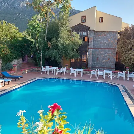 Near Lykia Way Oludeniz Pool Alojamento de Acomodação e Pequeno-almoço