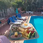 Bed and Breakfast Near Lykia Way Oludeniz Pool *